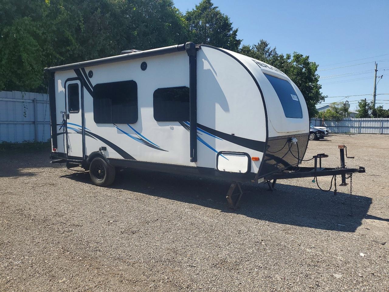 2017 FOREST RIVER PALOMINO