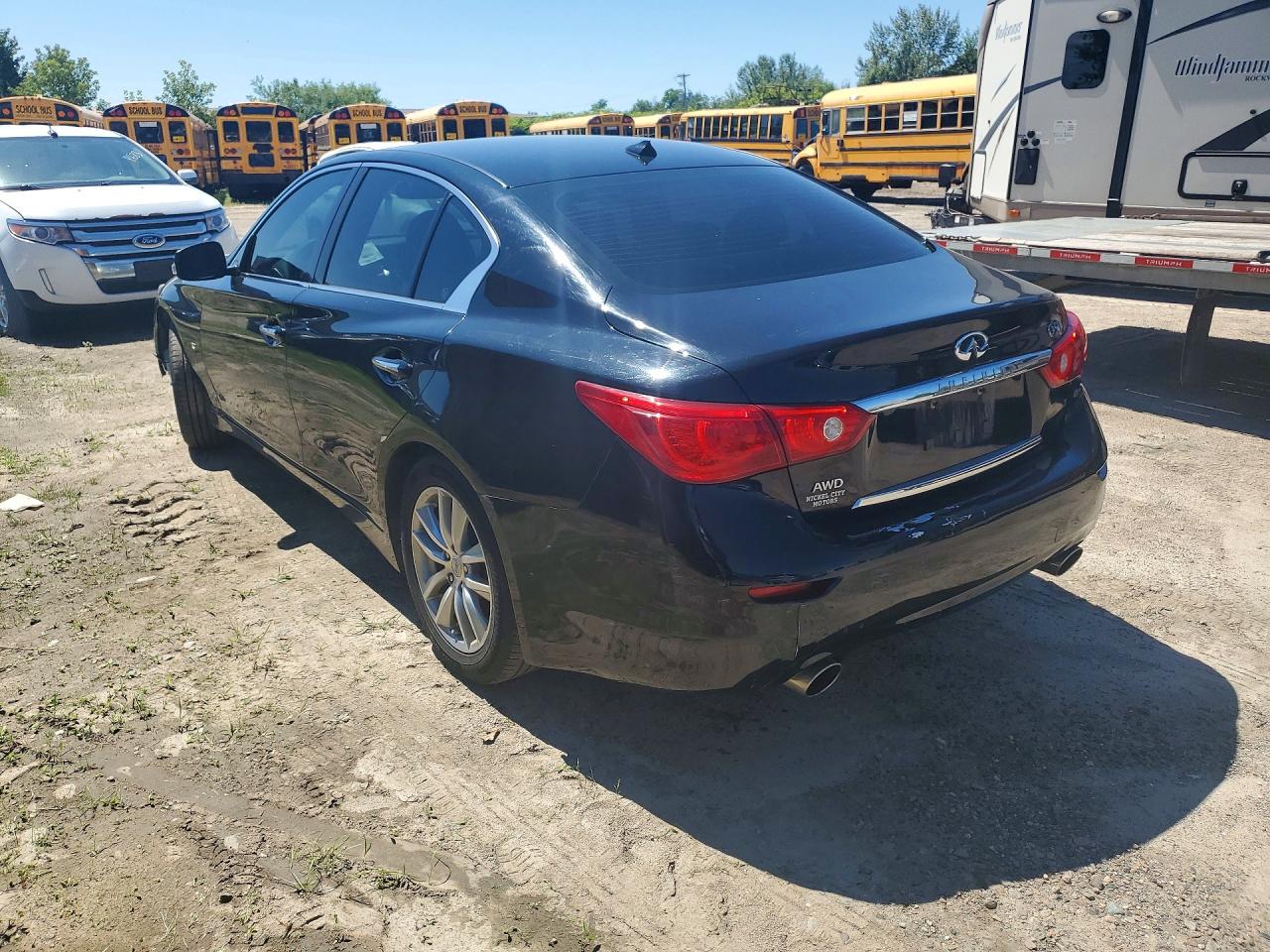 JN1BV7AR4FM390394 · 2015 INFINITI Q50 · 2/12