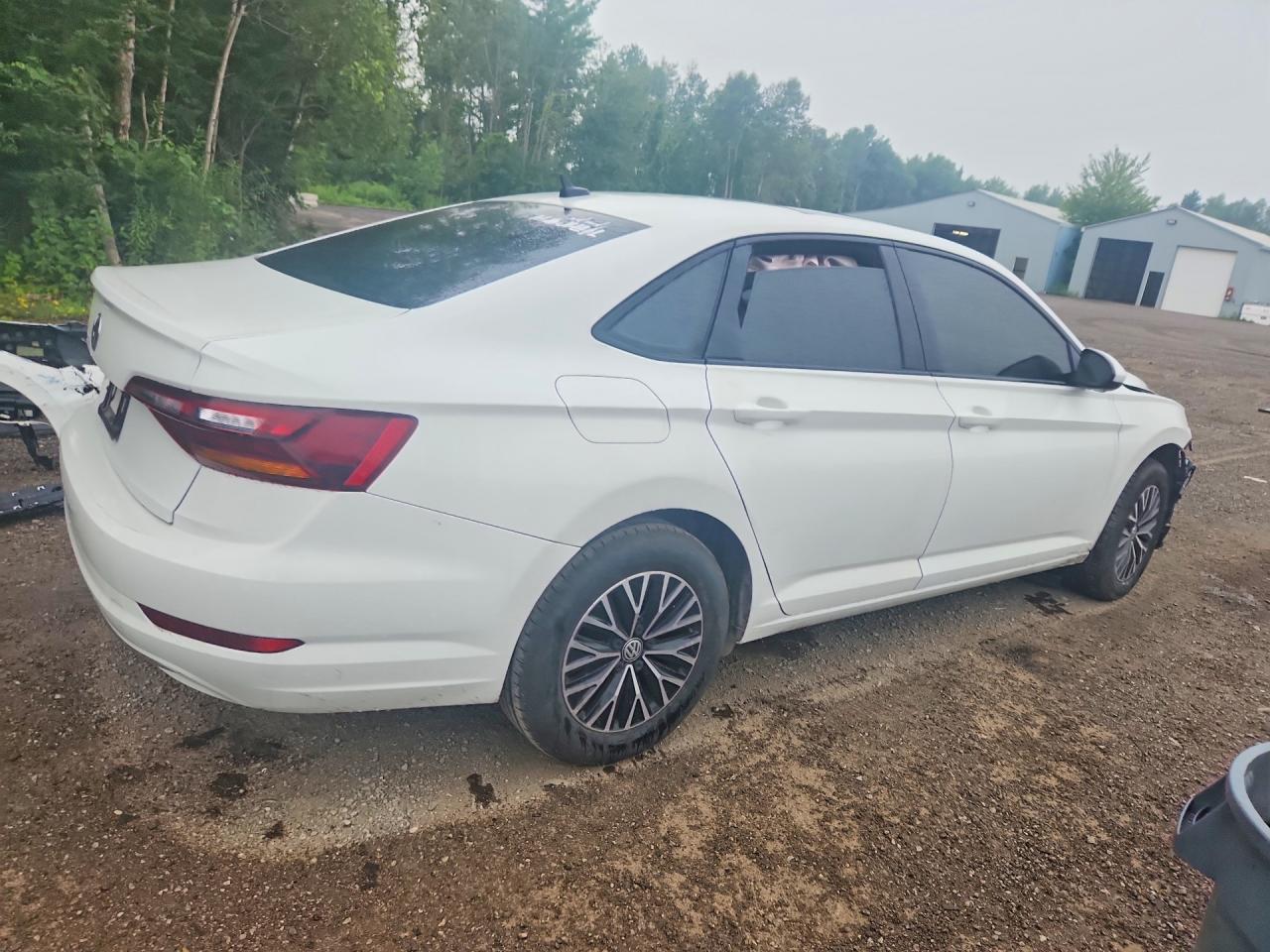 3VWE57BU5KM009662 · 2019 VOLKSWAGEN JETTA · 3/13