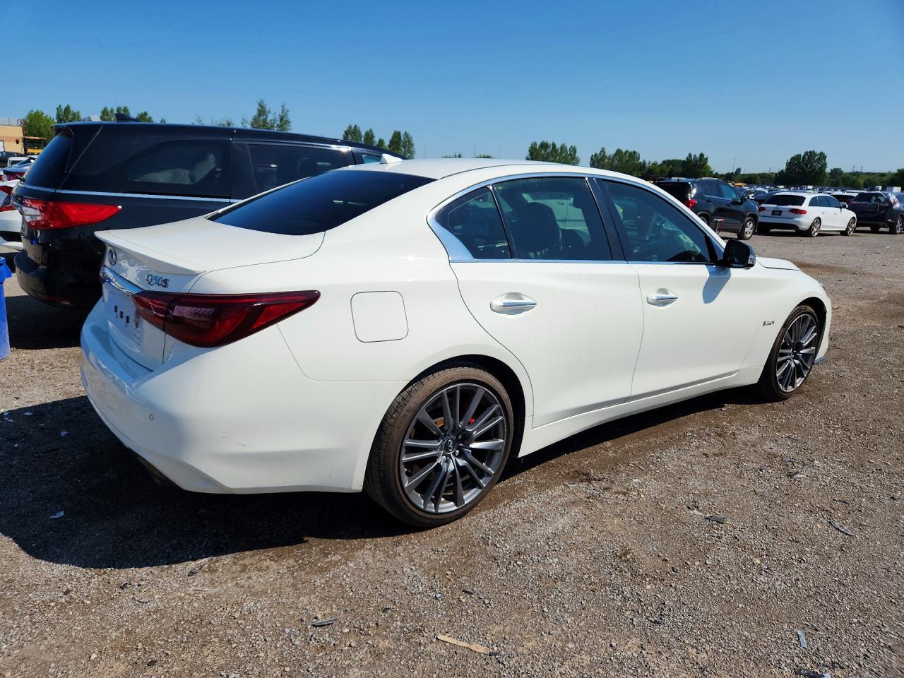 JN1FV7AR5JM700269 · 2018 INFINITI Q50 · 3/12