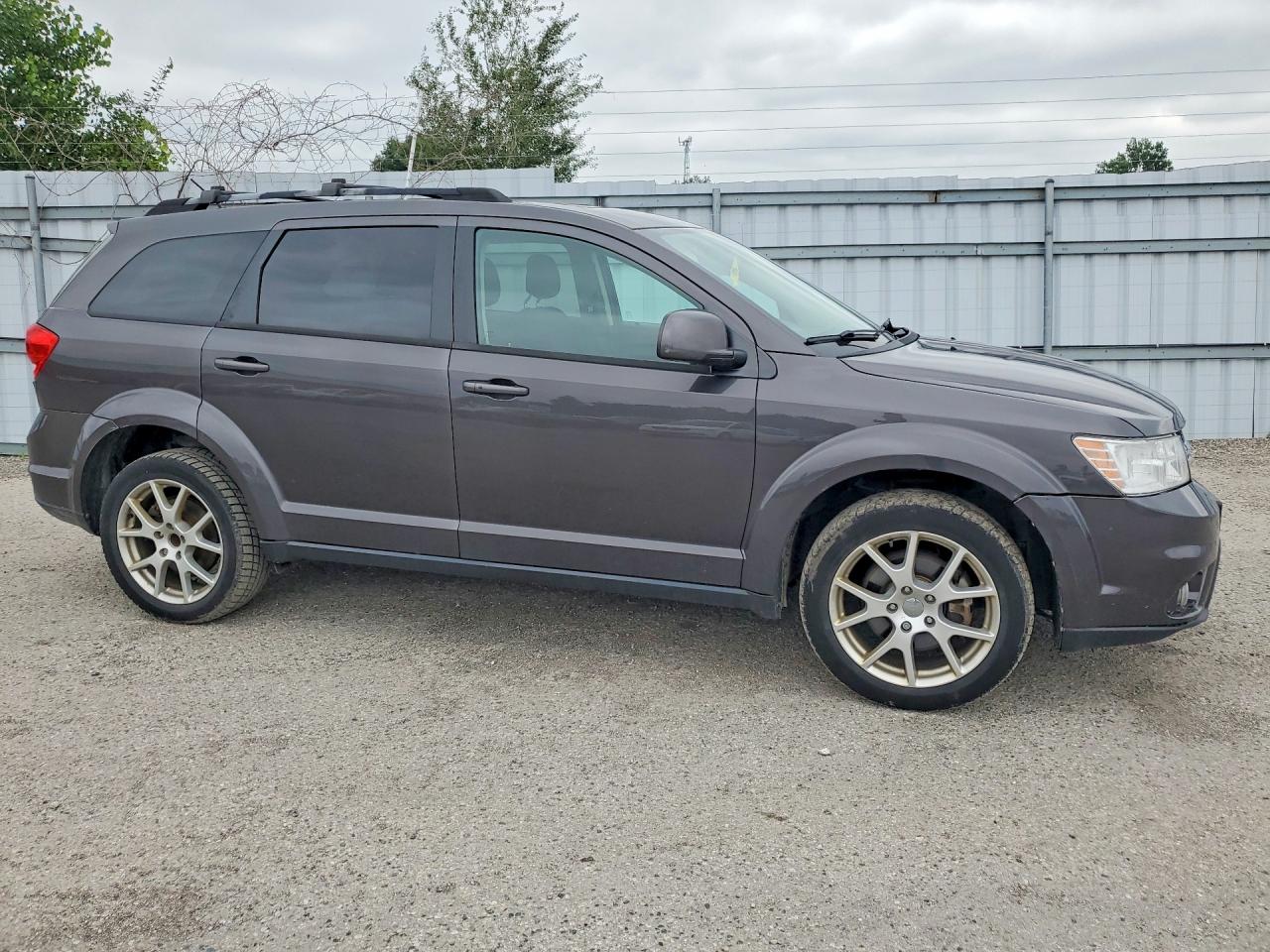 3C4PDCCG7HT586711 · 2017 DODGE JOURNEY · 4/13