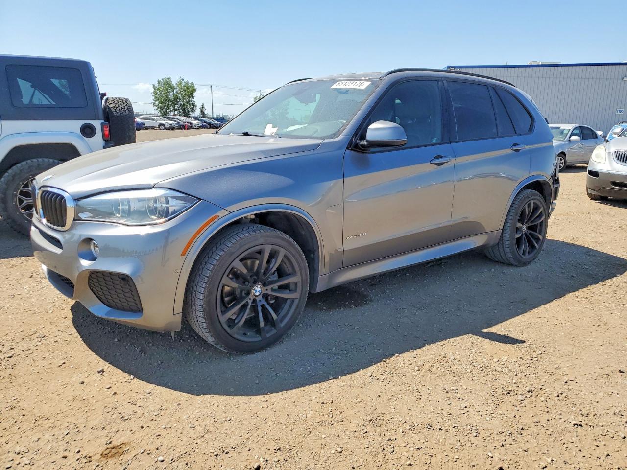 5UXKR0C55J0Y05871 · 2018 BMW X5