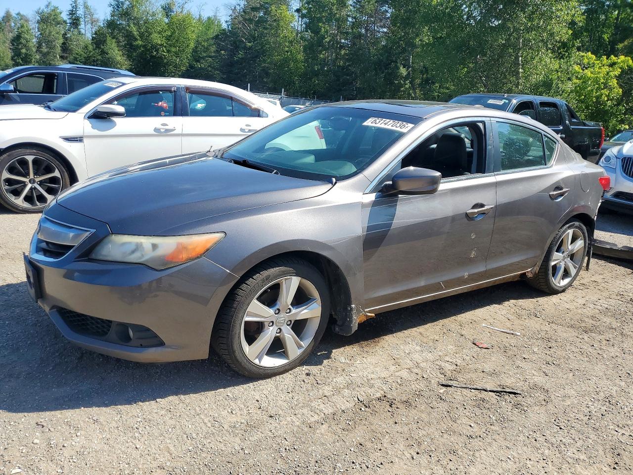 19VDE1F55DE400377 · 2013 ACURA ILX