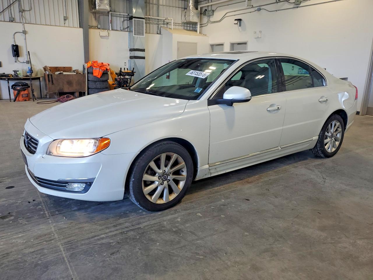 YV140MAC0F1183544 · 2015 VOLVO S80