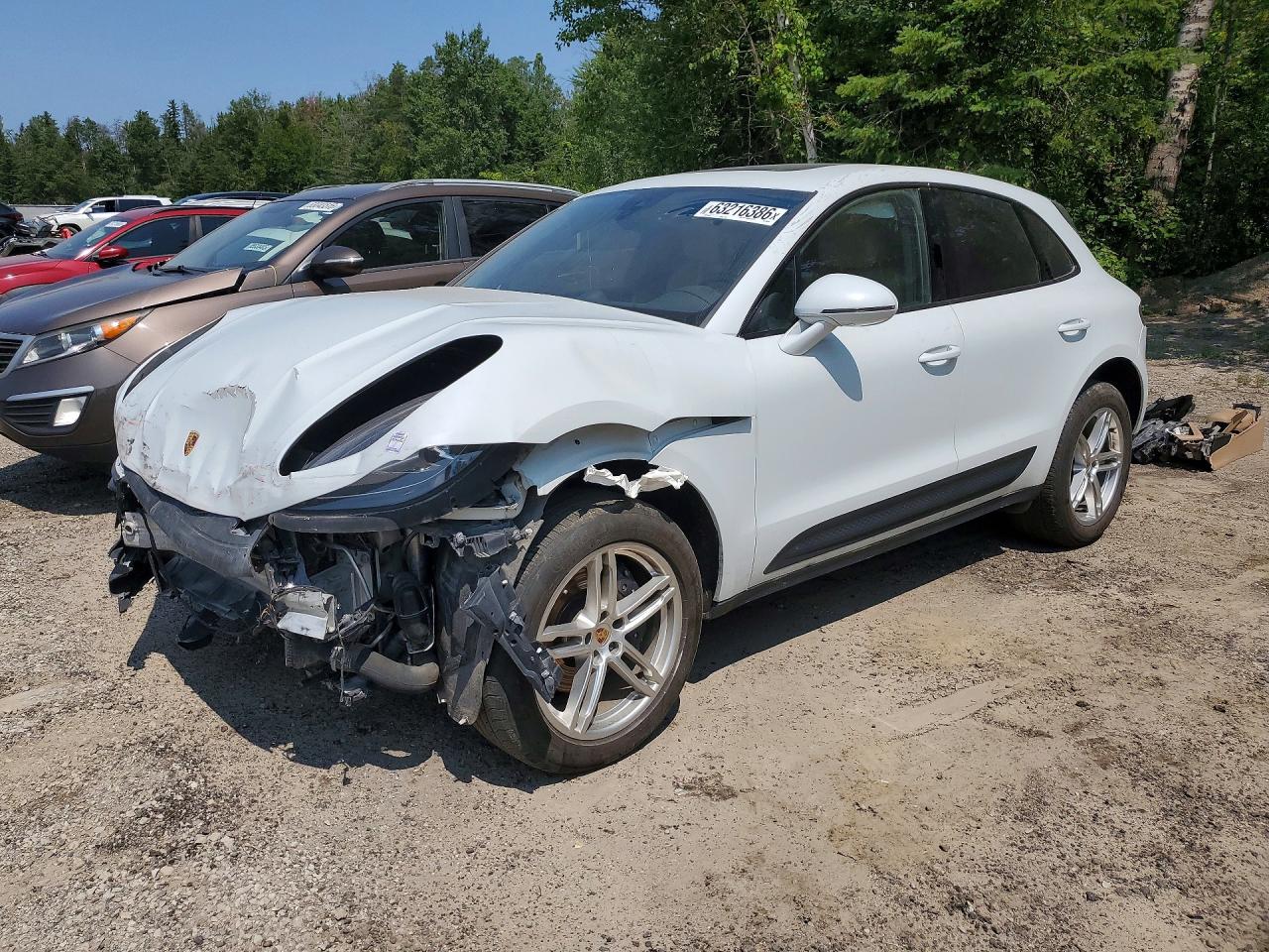 WP1AA2A53NLB05708 · 2022 PORSCHE MACAN