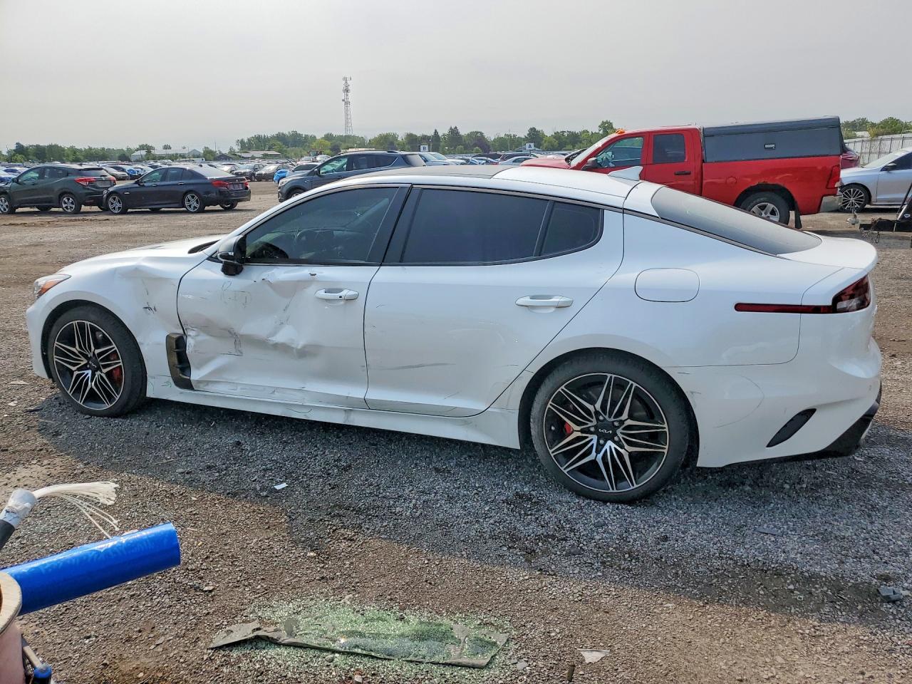 KNAE55LC2N6118353 · 2022 KIA STINGER · 2/12