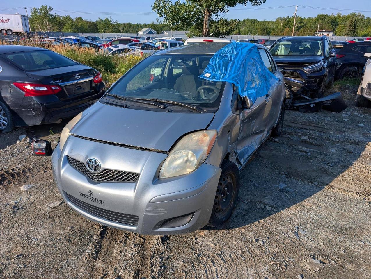 2009 TOYOTA YARIS