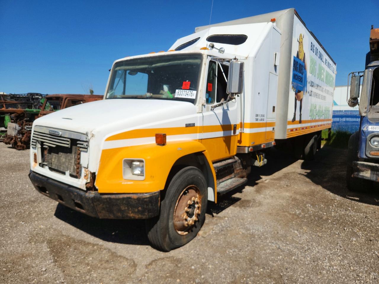 2000 FREIGHTLINER MEDIUM CONVENTIONAL