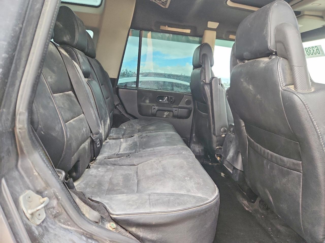 SALTY19404A857896 · 2004 LAND ROVER DISCOVERY II · 11/13