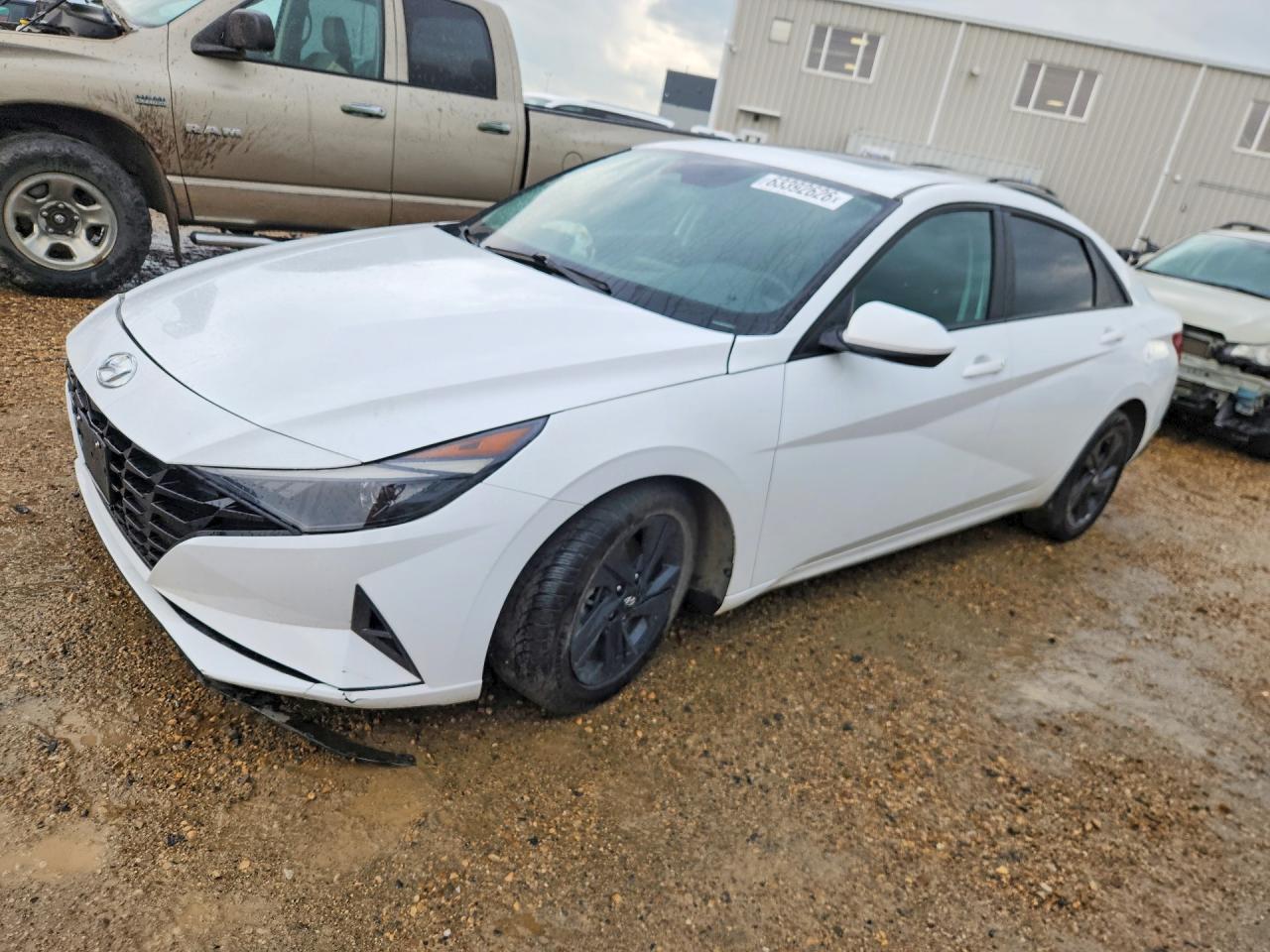 KMHLM4AG9NU334768 · 2022 HYUNDAI ELANTRA