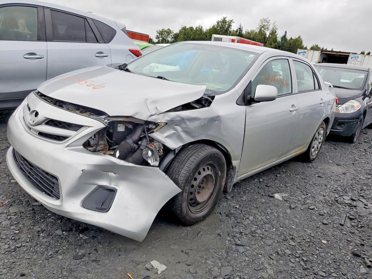 2013 TOYOTA COROLLA