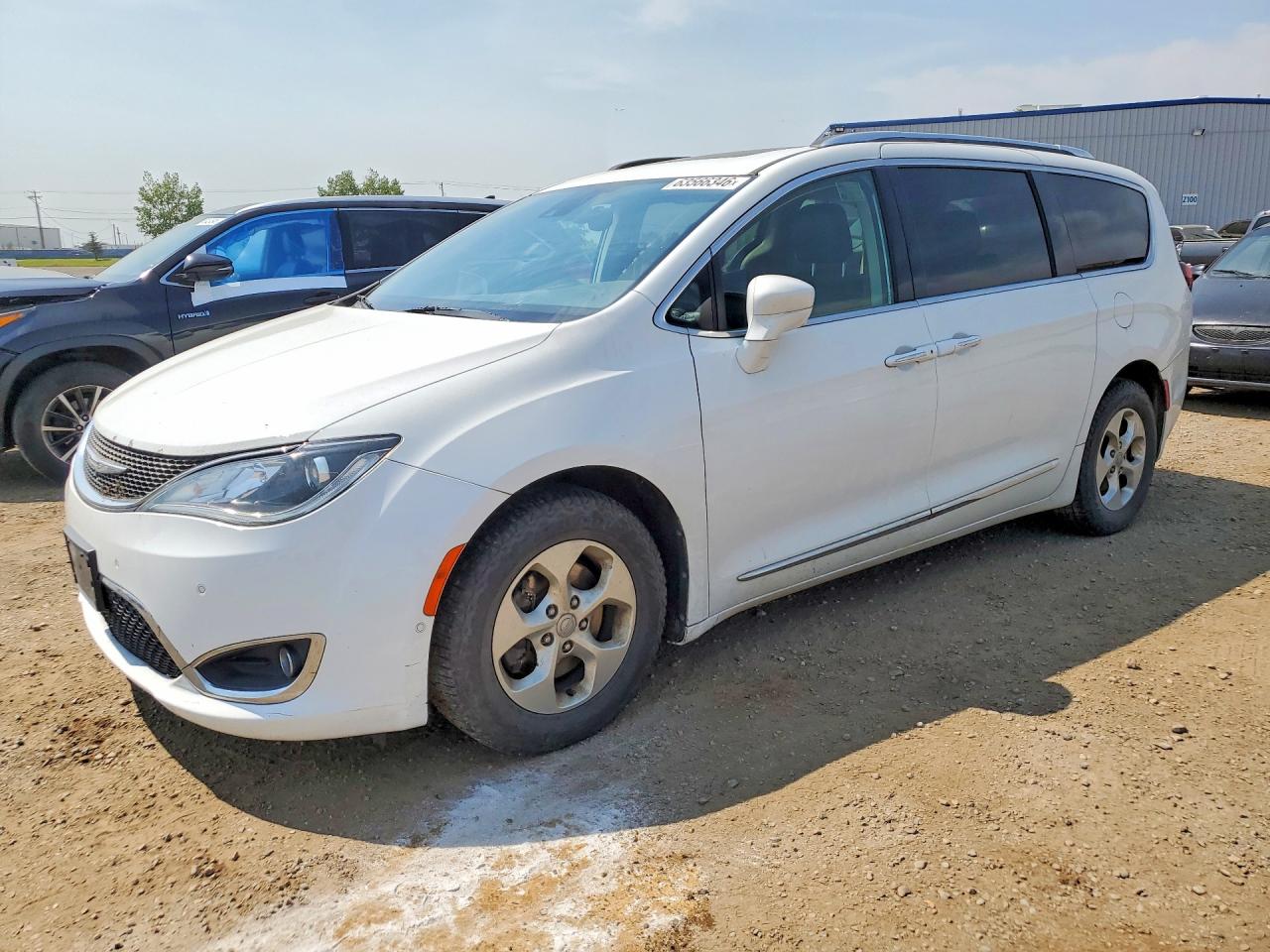 2C4RC1EGXHR810859 · 2017 CHRYSLER PACIFICA