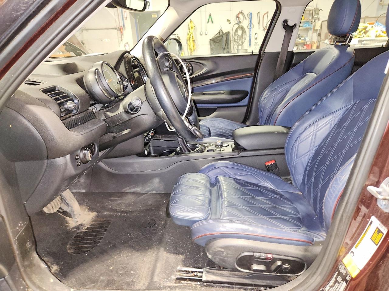 WMWLU5C56H2E80812 · 2017 MINI COOPER · 7/13
