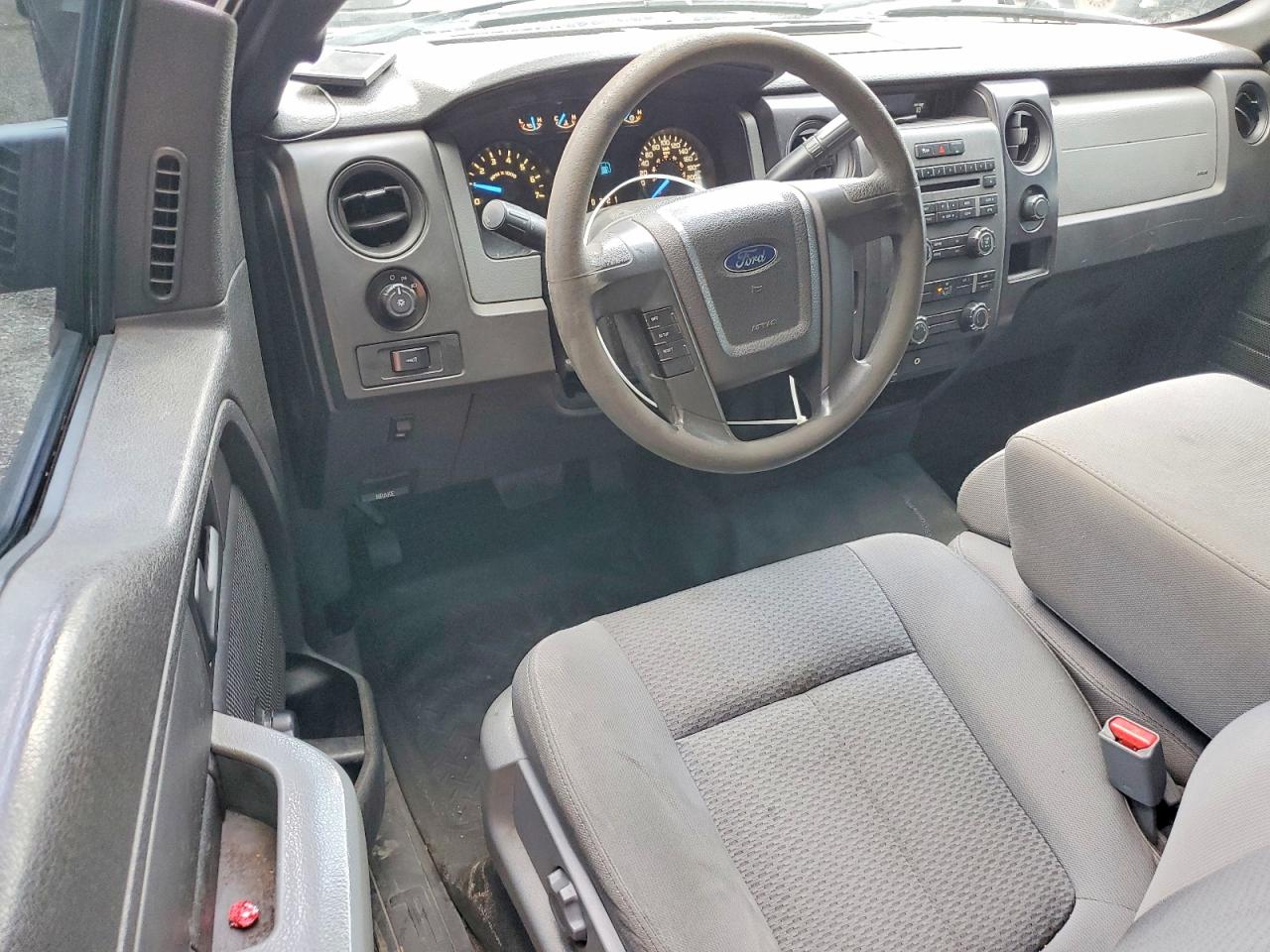 1FTMF1CM6CKE09472 · 2012 FORD F150 · 8/12