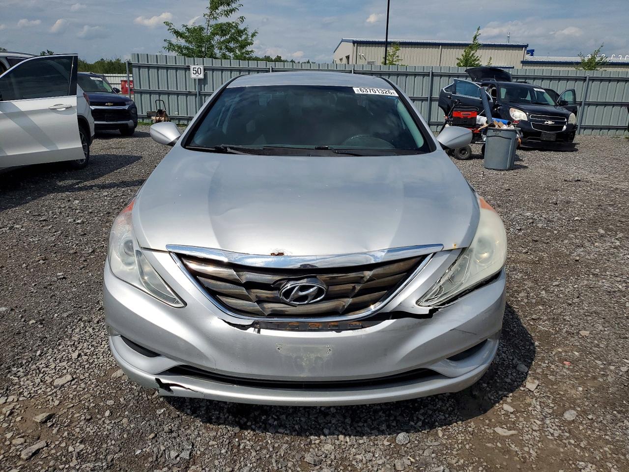 5NPEB4AC2CH438235 · 2012 HYUNDAI SONATA · 5/12