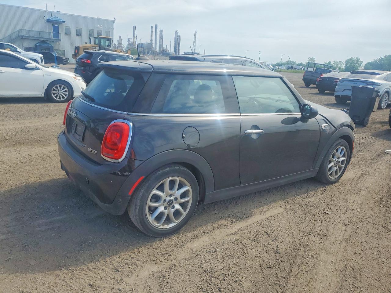 WMWXP5C53K2H30264 · 2019 MINI COOPER · 3/13