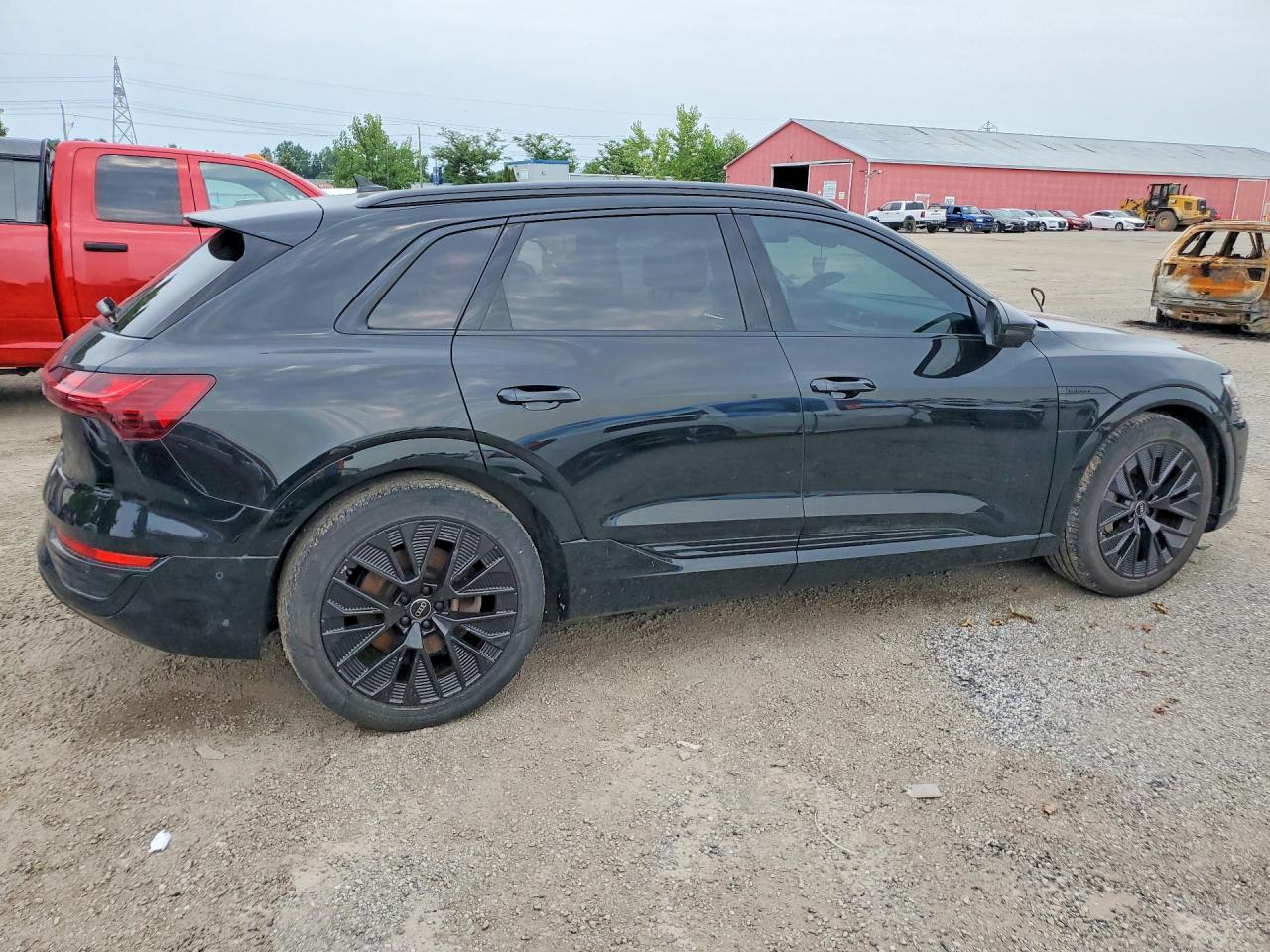WA14ABGE6RB011799 · 2024 AUDI Q8 E-TRON · 3/13