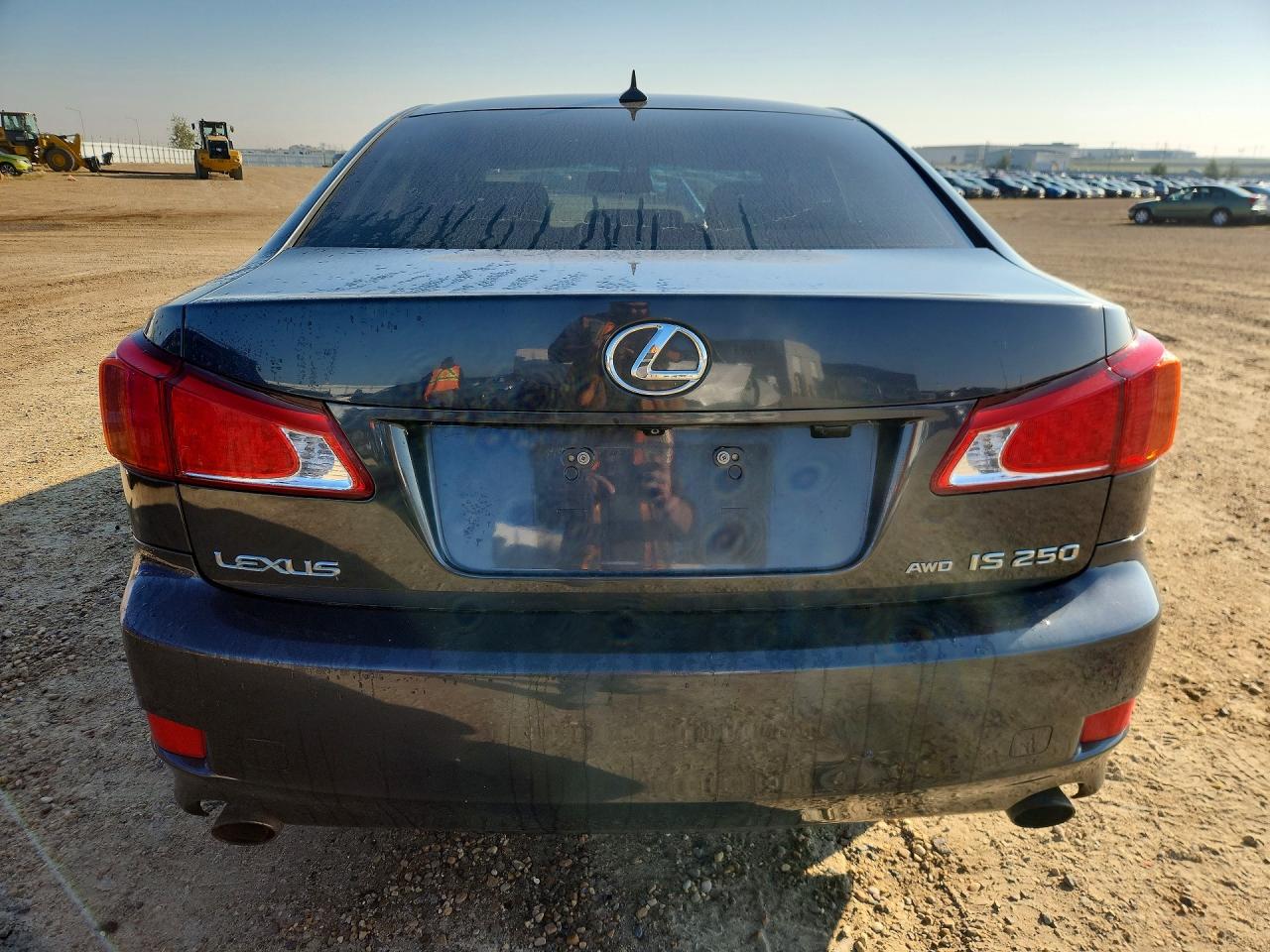 JTHCF5C29A5040084 · 2010 LEXUS IS · 6/13