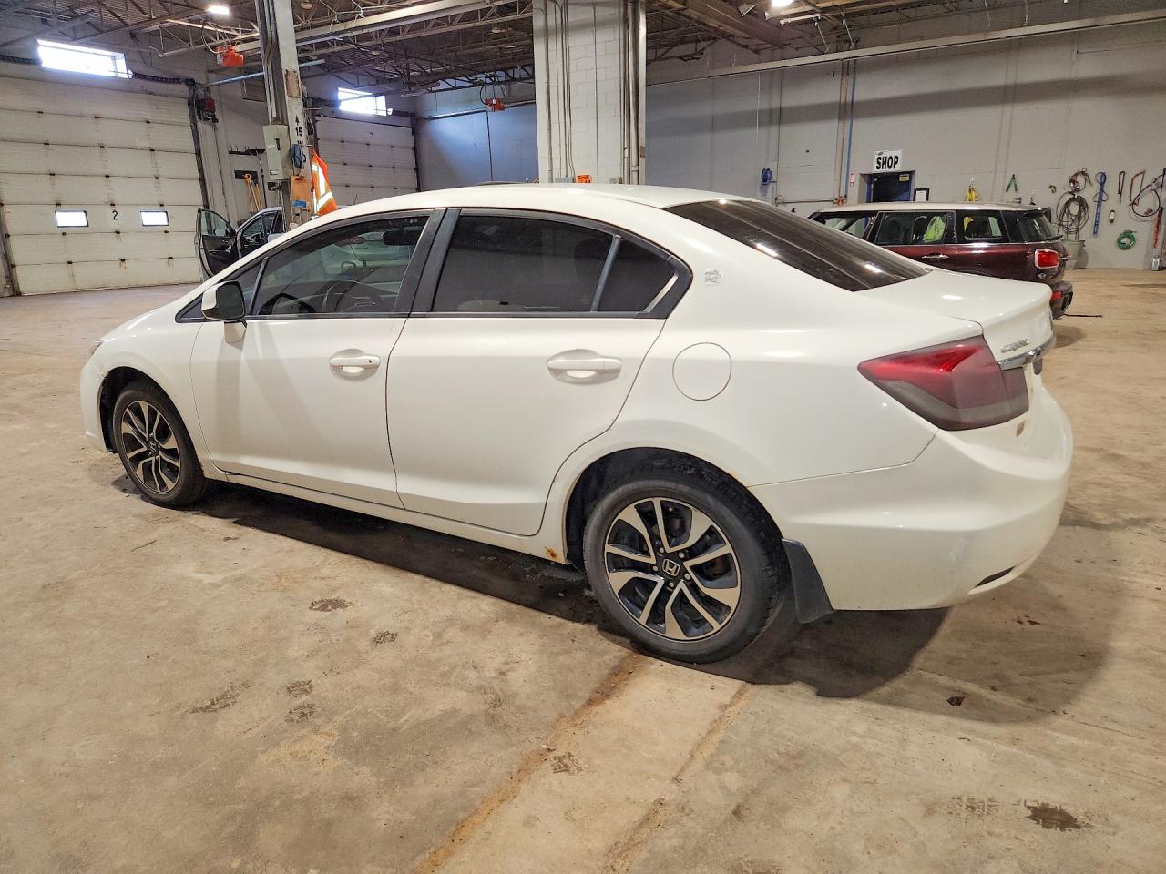 2HGFB2E57DH031902 · 2013 HONDA CIVIC · 2/13