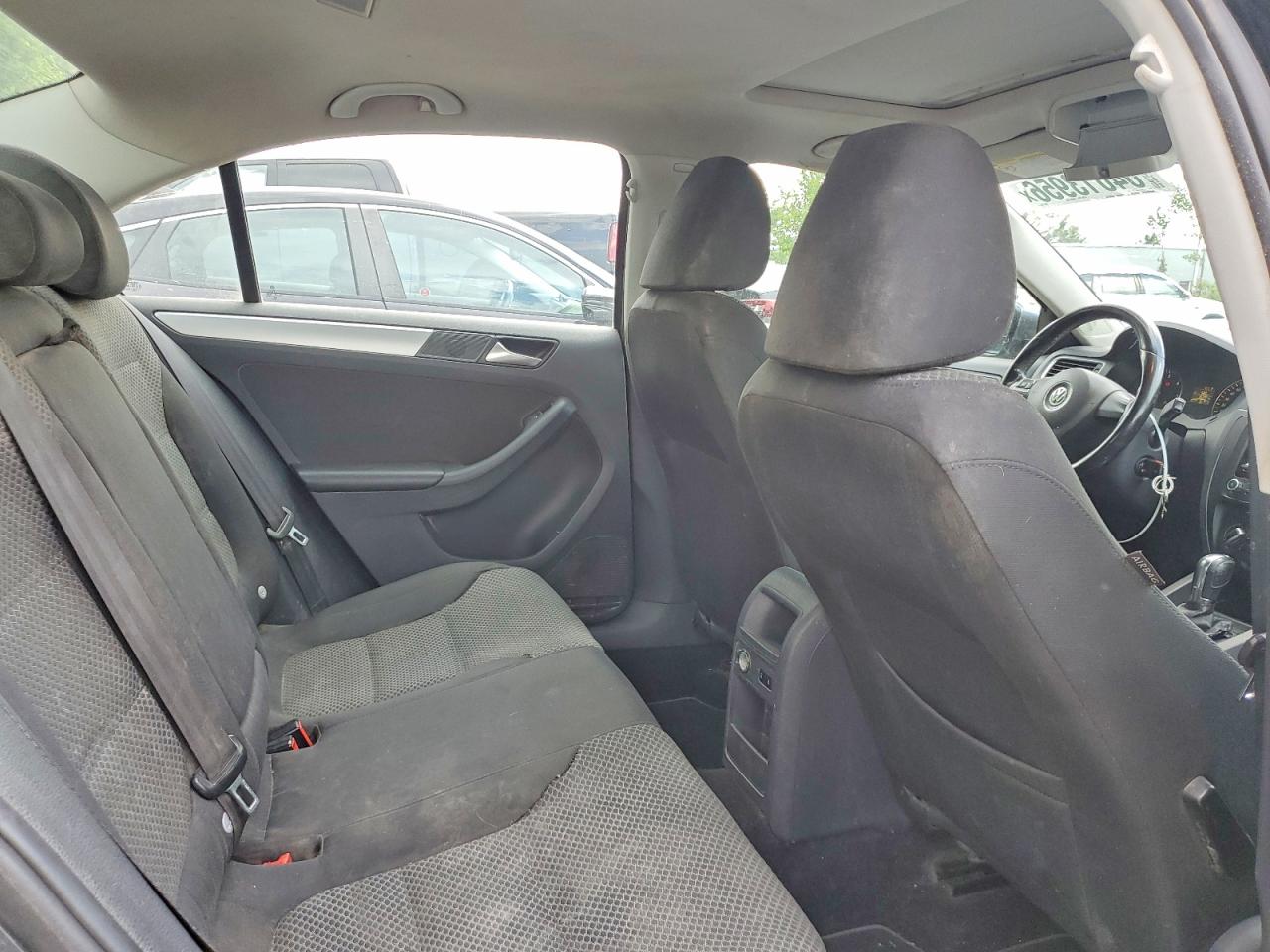 3VWDL7AJ2EM357724 · 2014 VOLKSWAGEN JETTA · 10/12