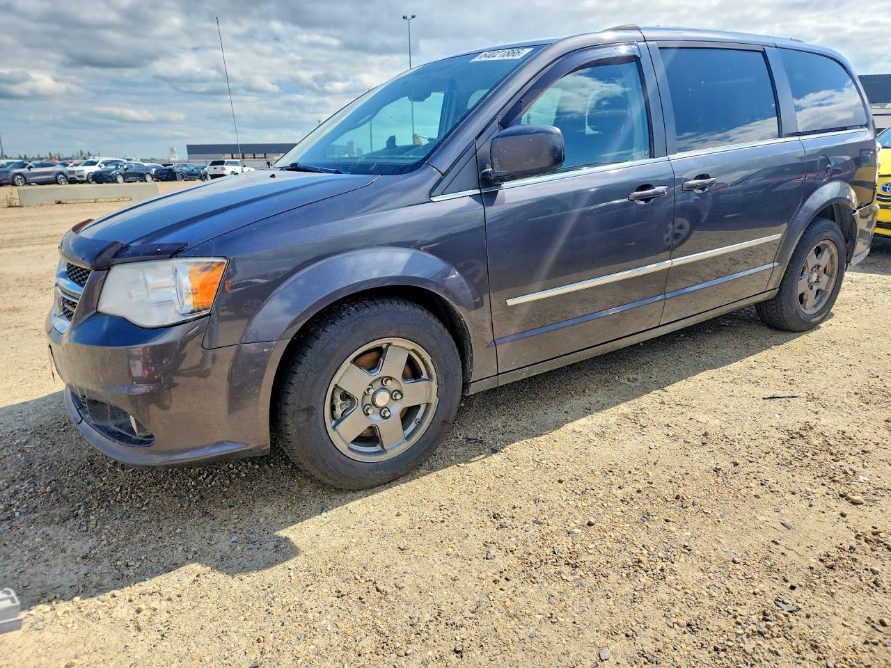 2C4RDGDG9FR516948 · 2015 DODGE GRAND CARAVAN