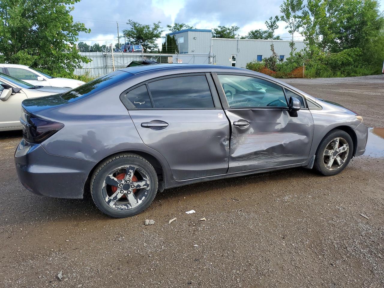 2HGFB2F47FH003140 · 2015 HONDA CIVIC · 3/13