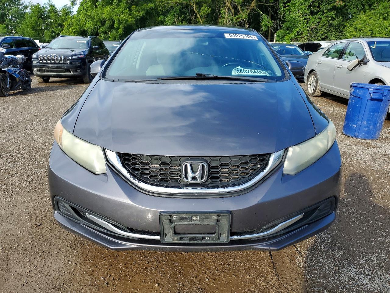2HGFB2F47FH003140 · 2015 HONDA CIVIC · 5/13