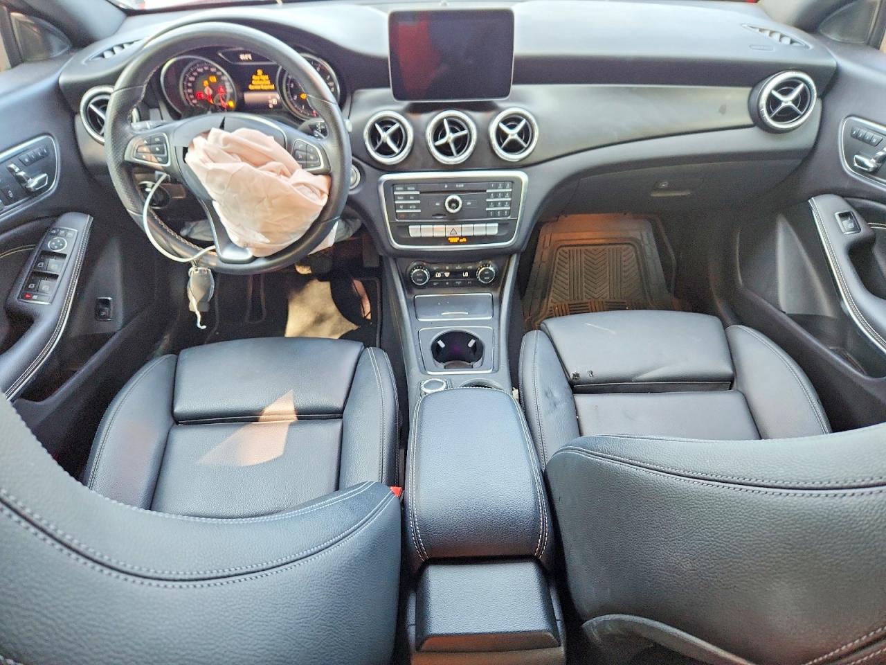 WDDSJ4GB8JN676940 · 2018 MERCEDES-BENZ CLA · 8/12