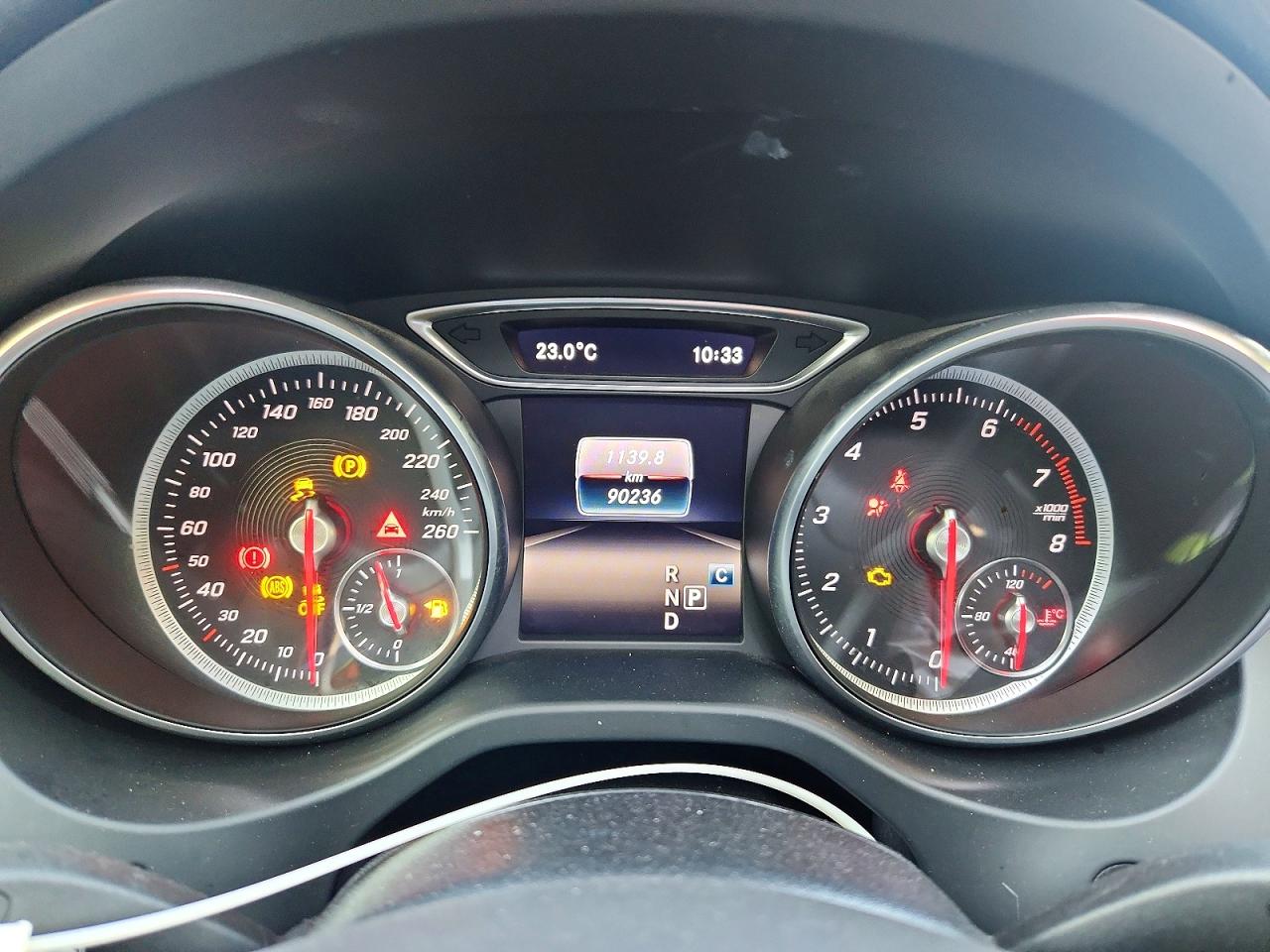 WDDSJ4GB8JN676940 · 2018 MERCEDES-BENZ CLA · 9/12