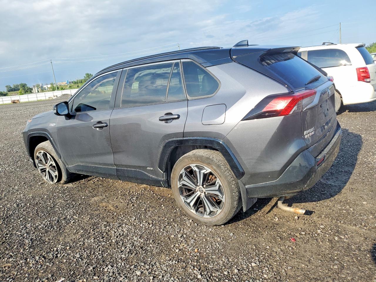 JTMGB3FV2MD039619 · 2021 TOYOTA RAV4 PRIME · 2/13
