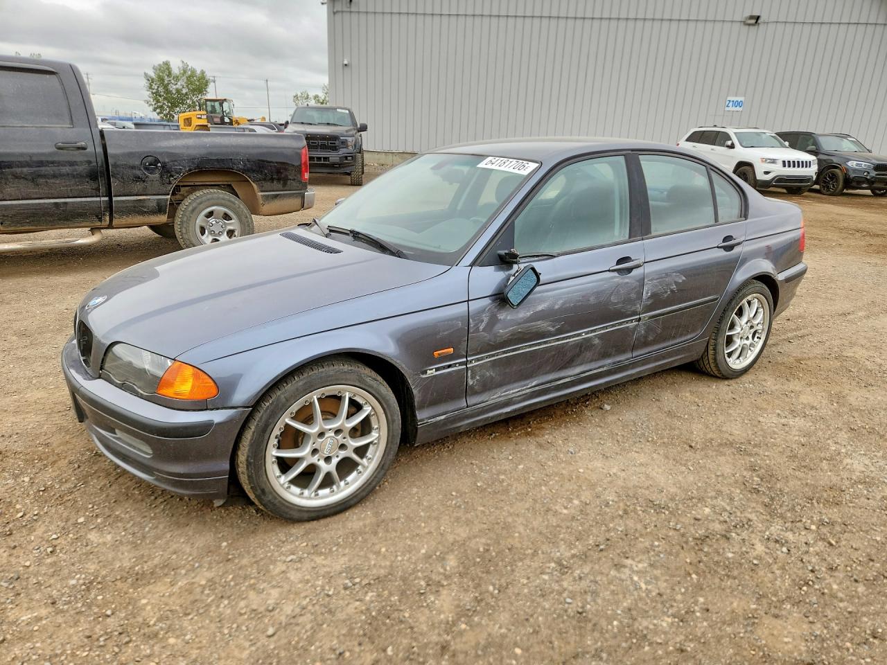 2001 BMW 325