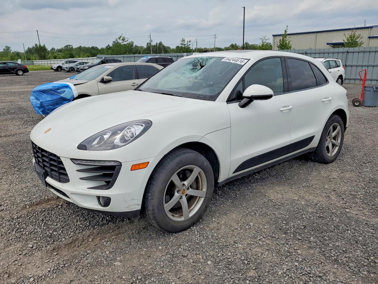 2018 PORSCHE MACAN