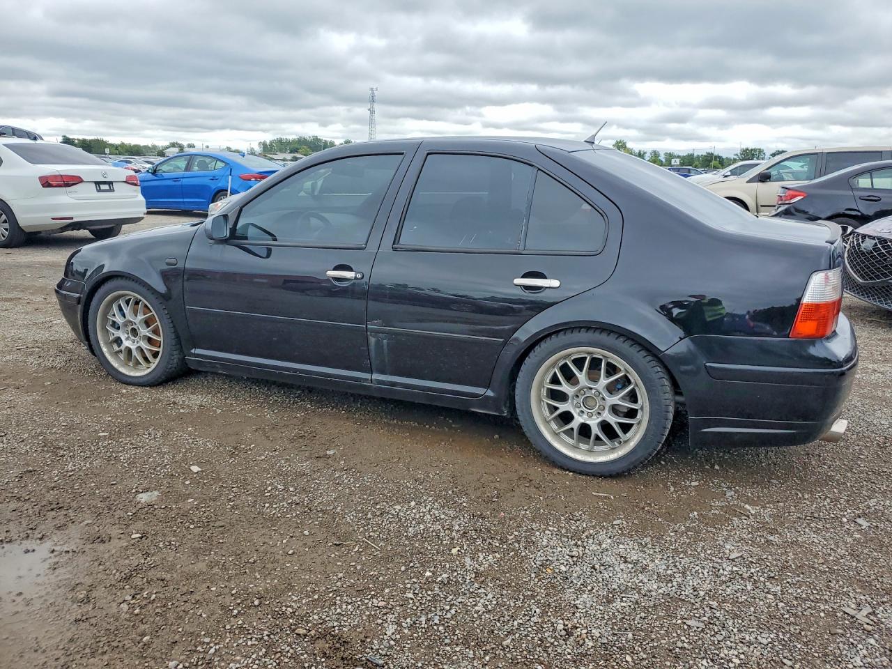3VWSE29M1YM034742 · 2000 VOLKSWAGEN JETTA · 2/12
