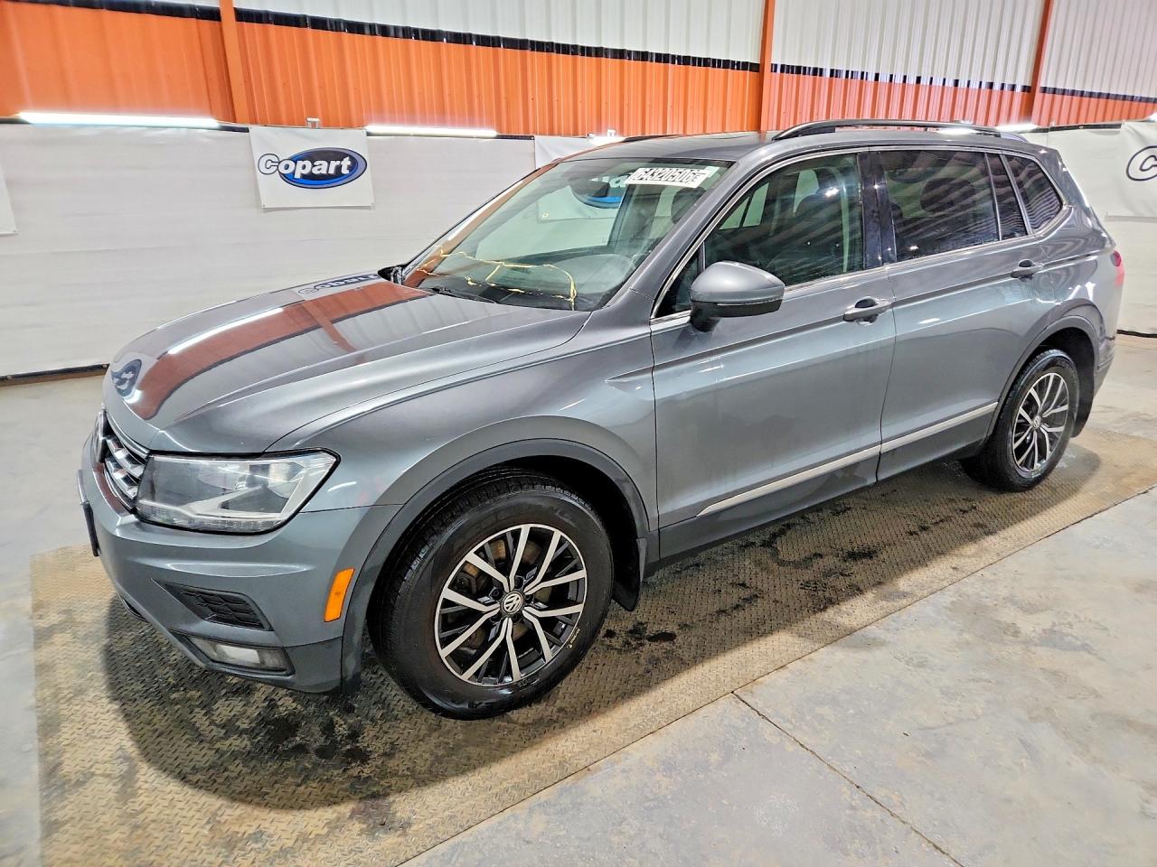 3VV2B7AX2KM145324 · 2019 VOLKSWAGEN TIGUAN
