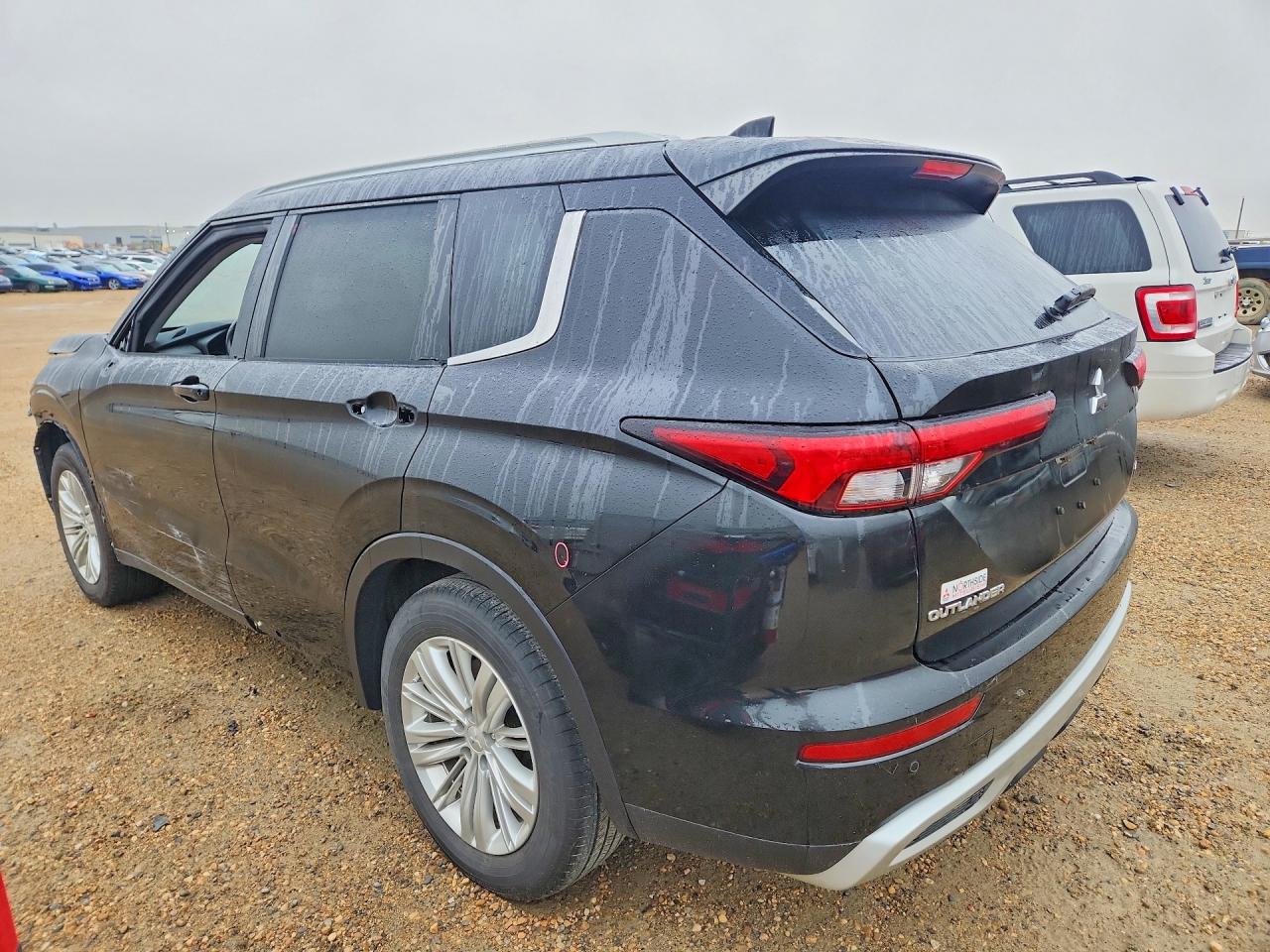 JA4J4VA89RZ603347 · 2024 MITSUBISHI OUTLANDER · 2/14