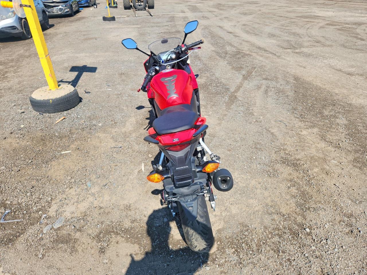 MLHPC4427F5200147 · 2015 HONDA CBR500 · 4/9