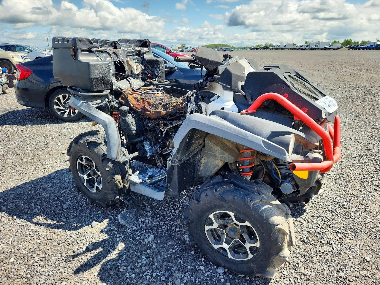 3JBLWAT29GJ000170 · 2016 CAN-AM OUTLANDER