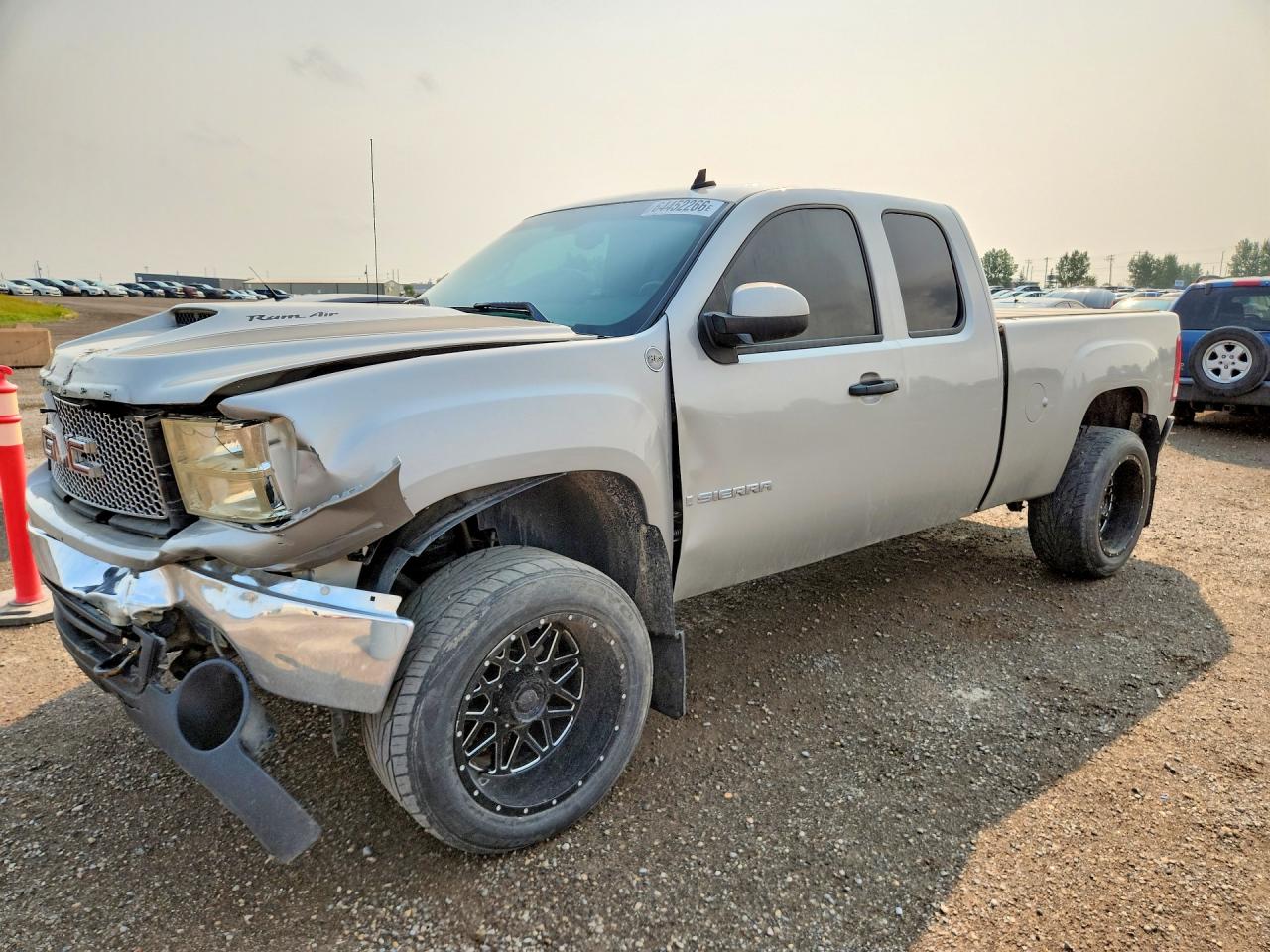 2GTEK190181191310 · 2008 GMC SIERRA