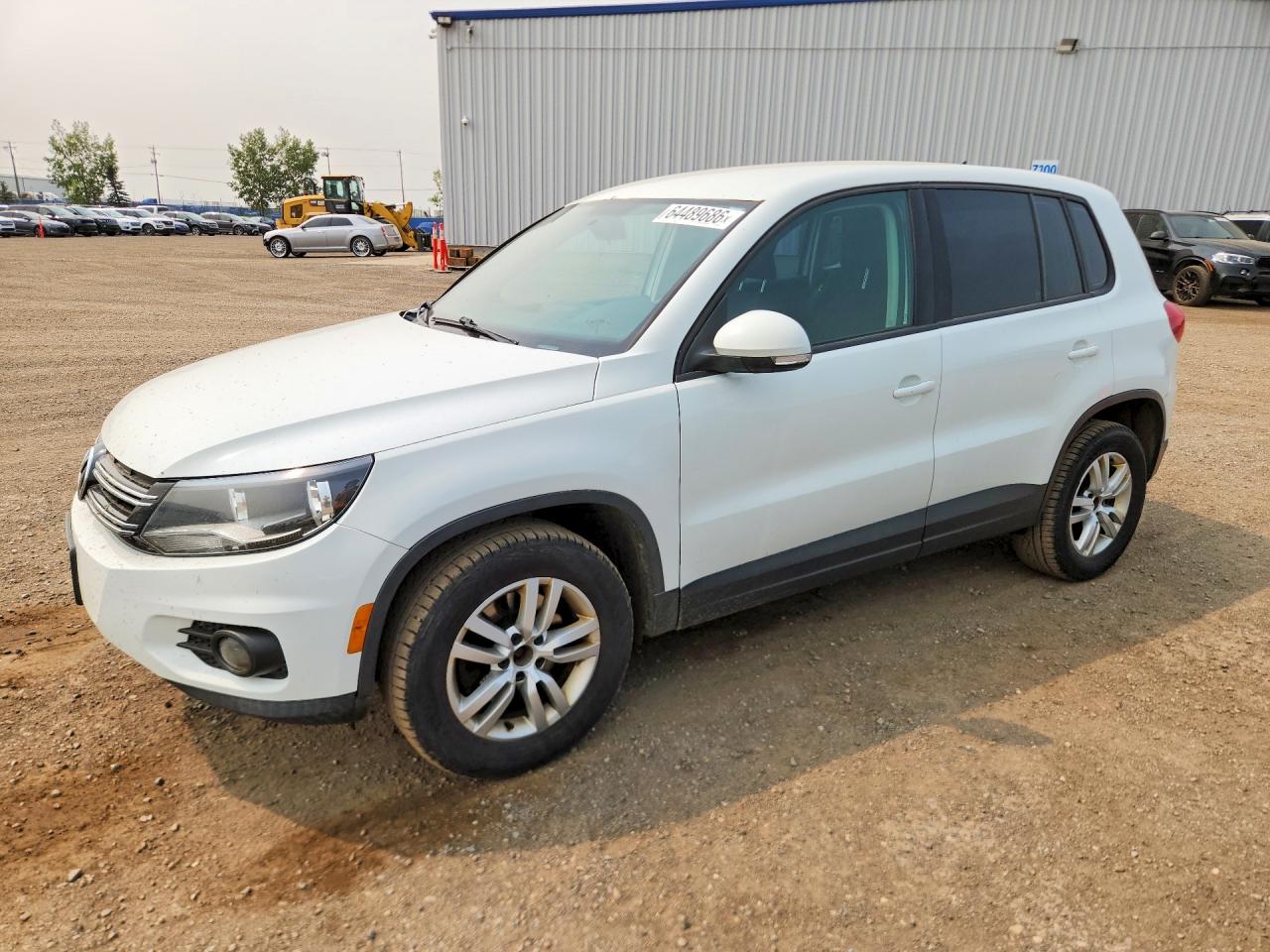 WVGJV3AX4EW558565 · 2014 VOLKSWAGEN TIGUAN