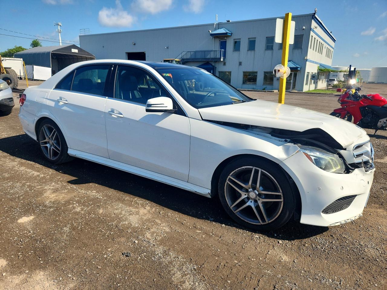 WDDHF6HB6GB309325 · 2016 MERCEDES-BENZ E · 4/12