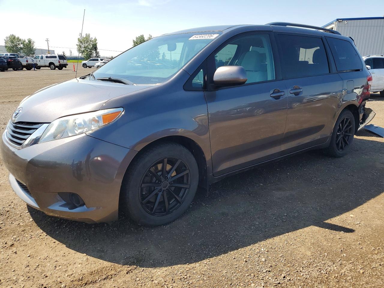 5TDKK3DC1DS366559 · 2013 TOYOTA SIENNA