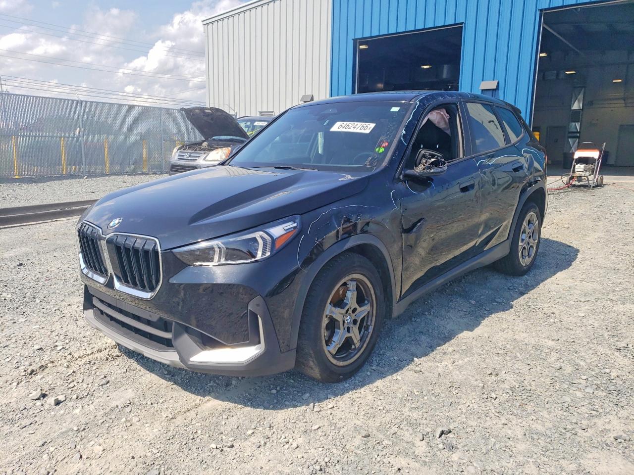 2025 BMW X1