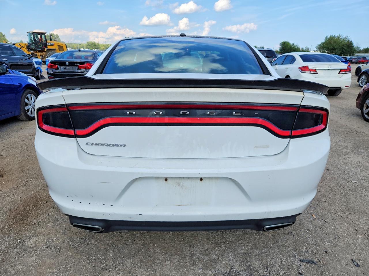 2C3CDXHG7FH851894 · 2015 DODGE CHARGER · 6/12