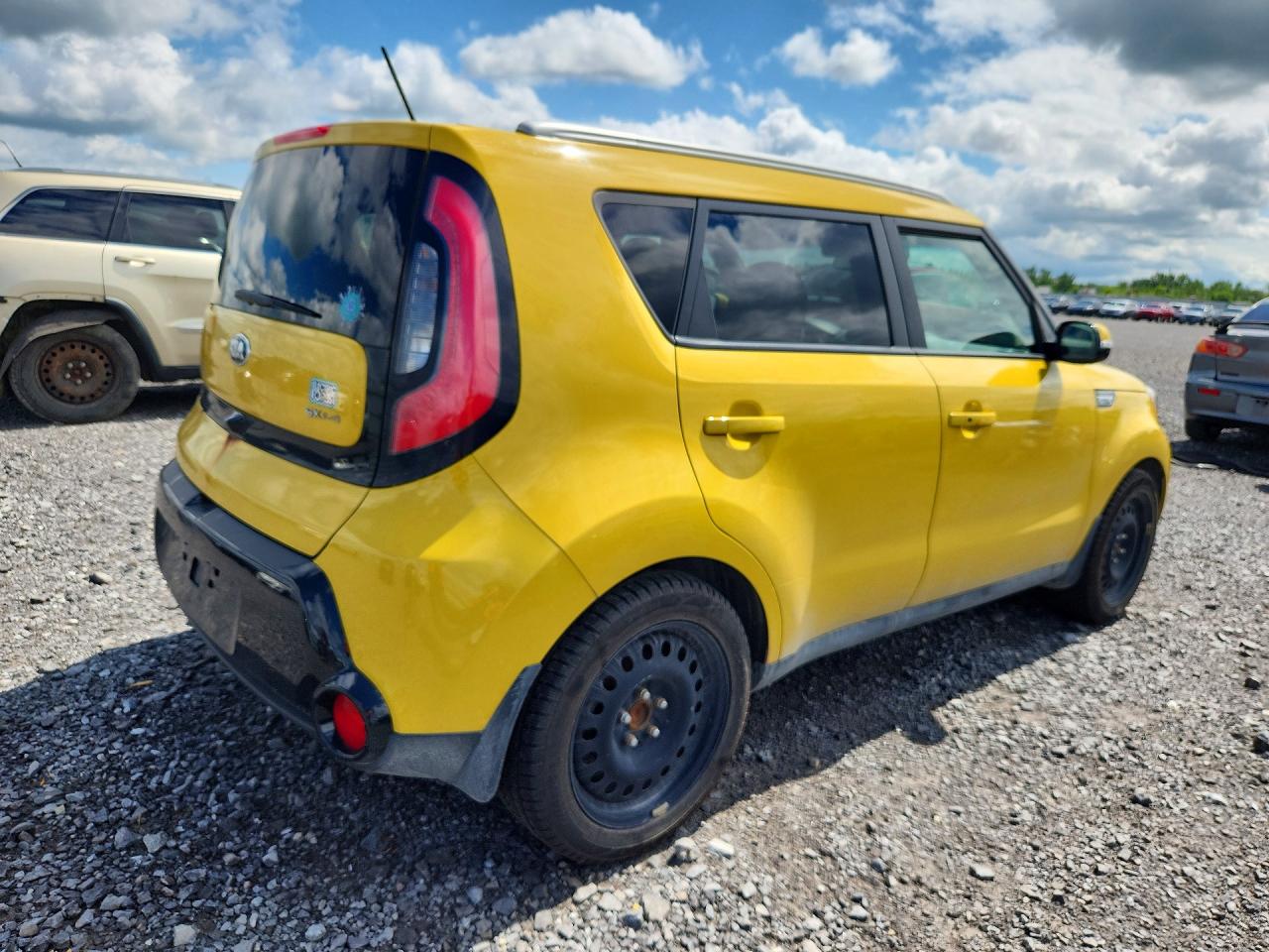 KNDJX3A51F7158715 · 2015 KIA SOUL · 3/12