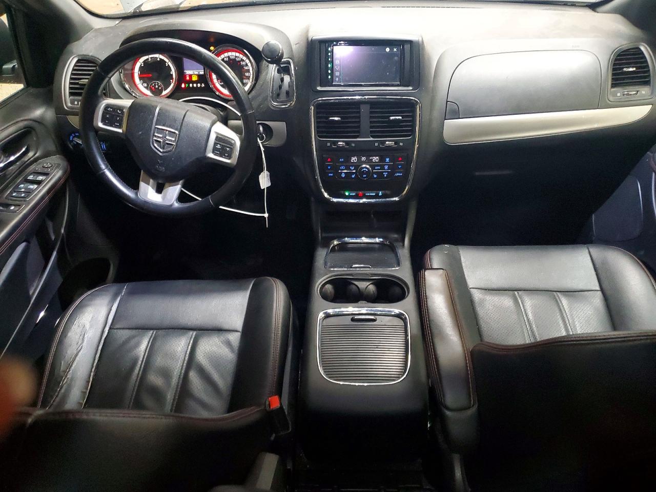 2C4RDGEGXKR654443 · 2019 DODGE GRAND CARAVAN · 8/13