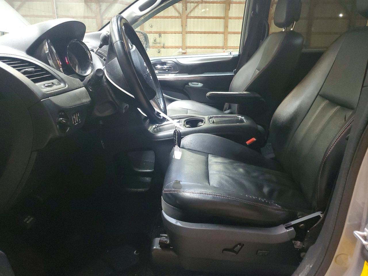 2C4RDGEGXKR654443 · 2019 DODGE GRAND CARAVAN · 7/13