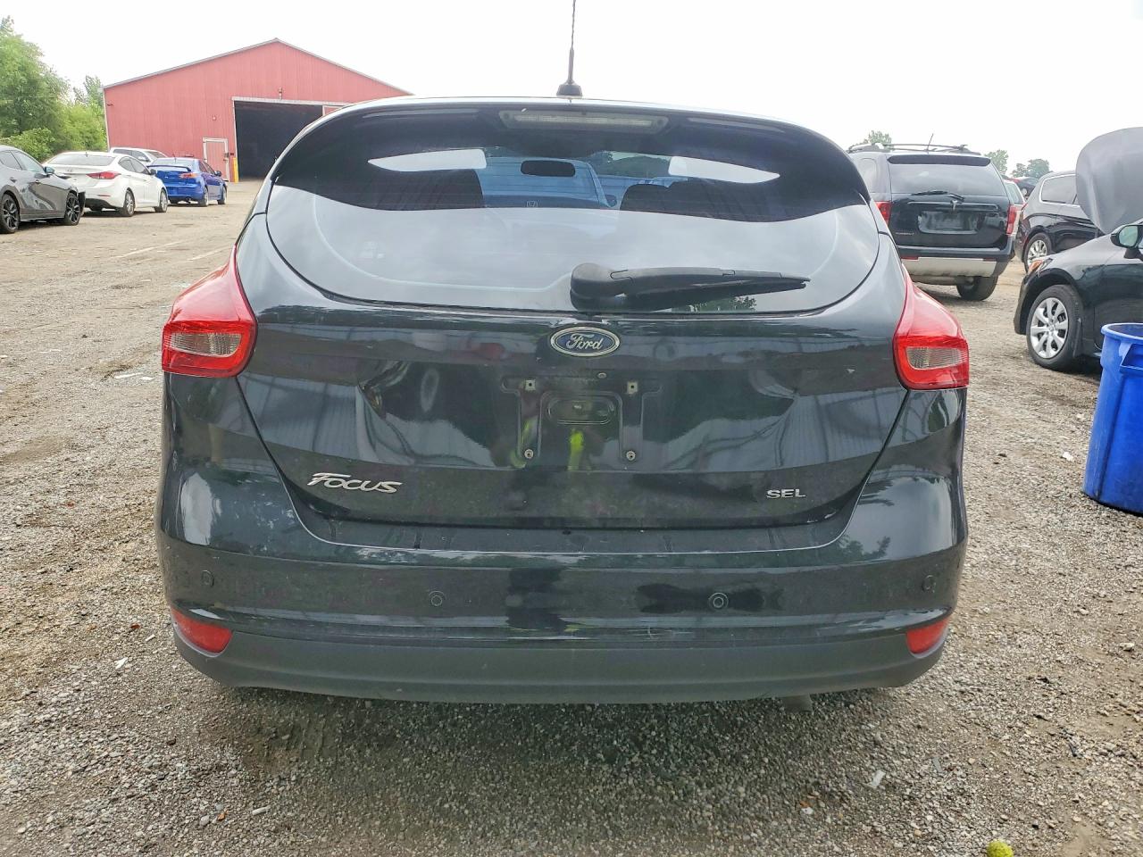 1FADP3M22JL262926 · 2018 FORD FOCUS · 6/13