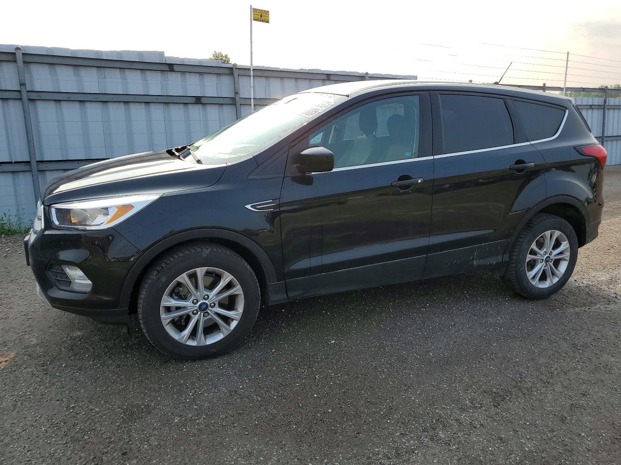 1FMCU9GD9KUA56962 · 2019 FORD ESCAPE