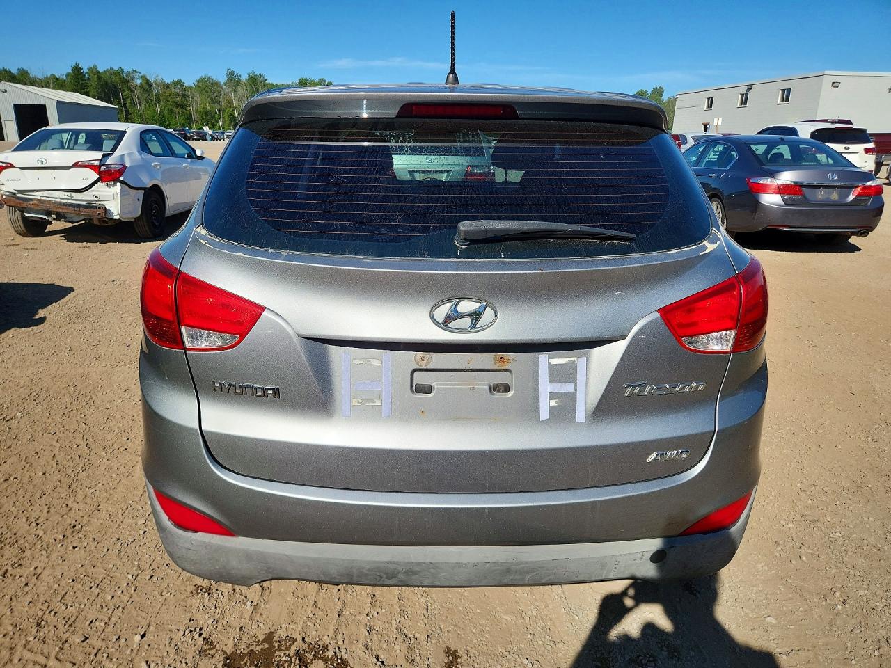 KM8JTCAC2BU252006 · 2011 HYUNDAI TUCSON · 6/13