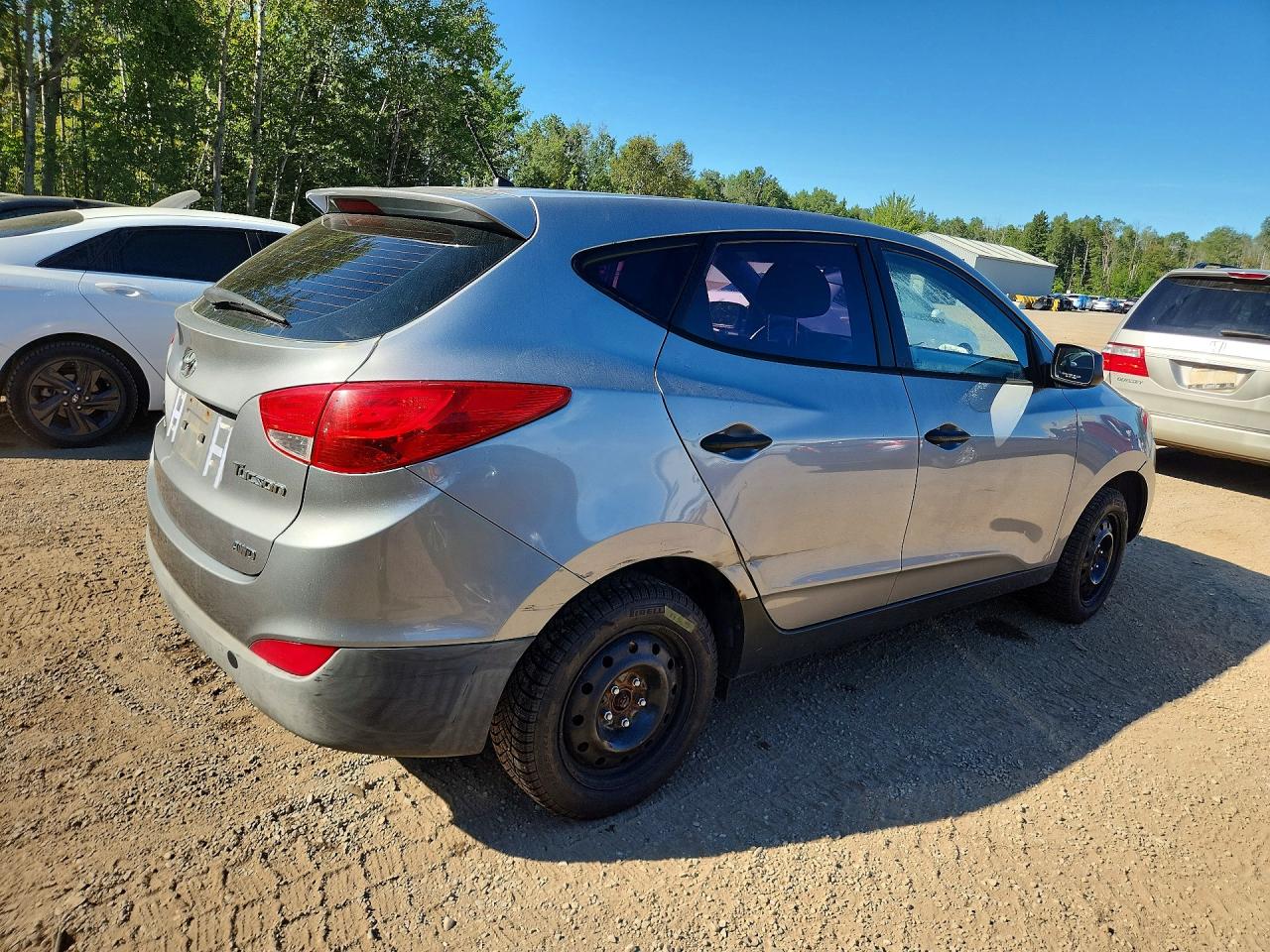 KM8JTCAC2BU252006 · 2011 HYUNDAI TUCSON · 3/13
